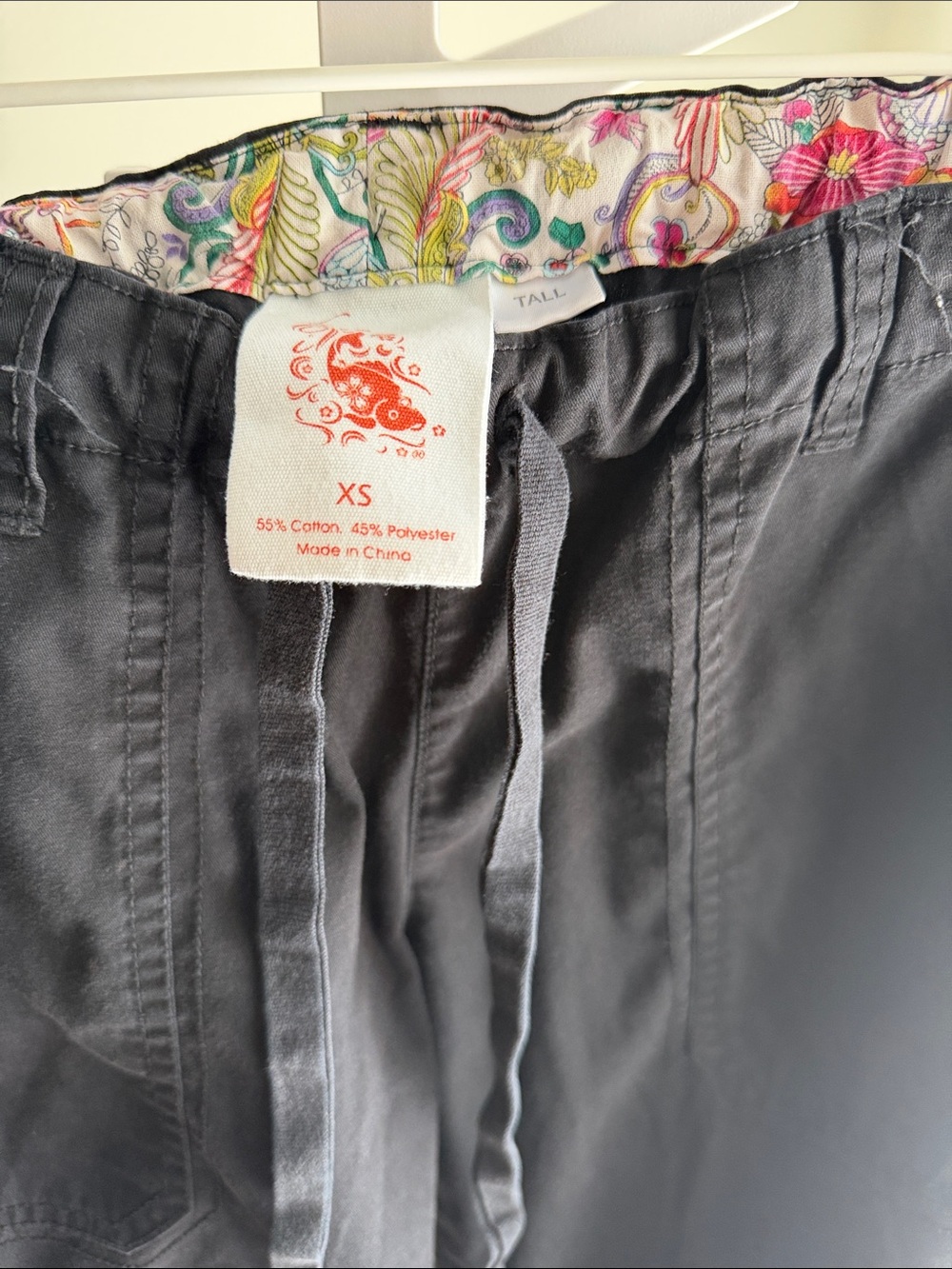 Koi Black Women’s Lindsay Scrub Pant XS Tall - Picture 2 of 4